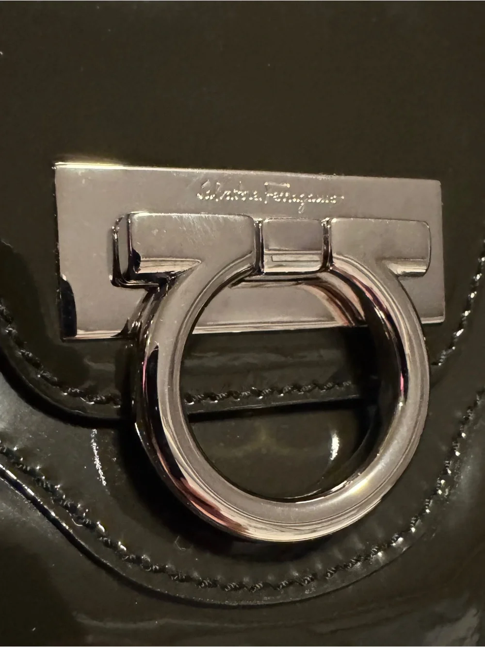 Salvatore Ferragamo Olive Green Patent Leather Marisa Gancini Satchel Auth
